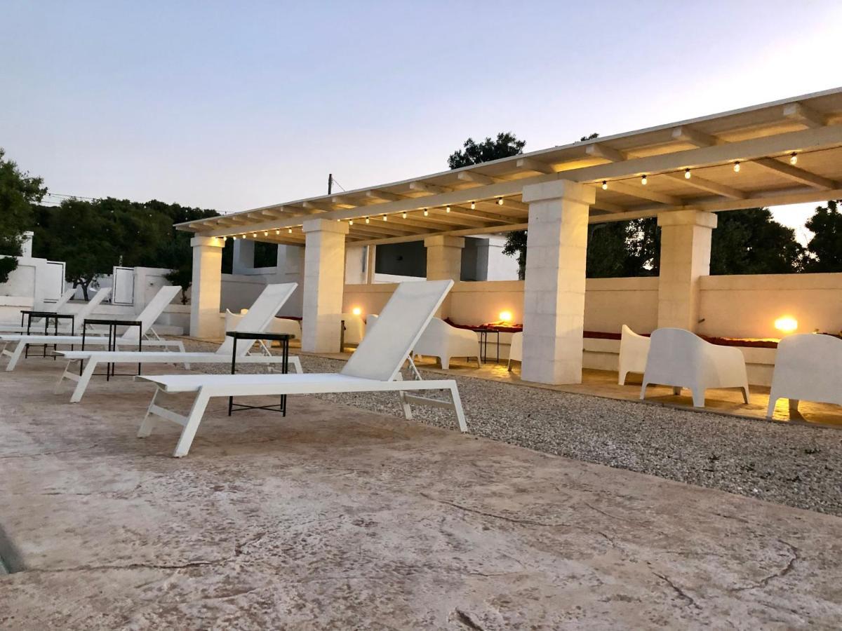 Couette-café Tenuta Amostuni-country House *