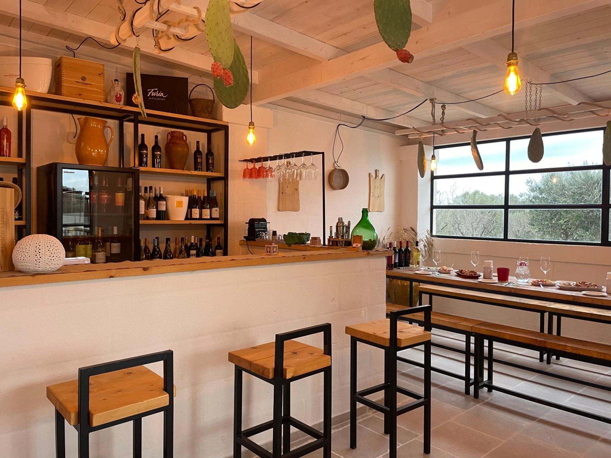 Tenuta Amostuni-country House