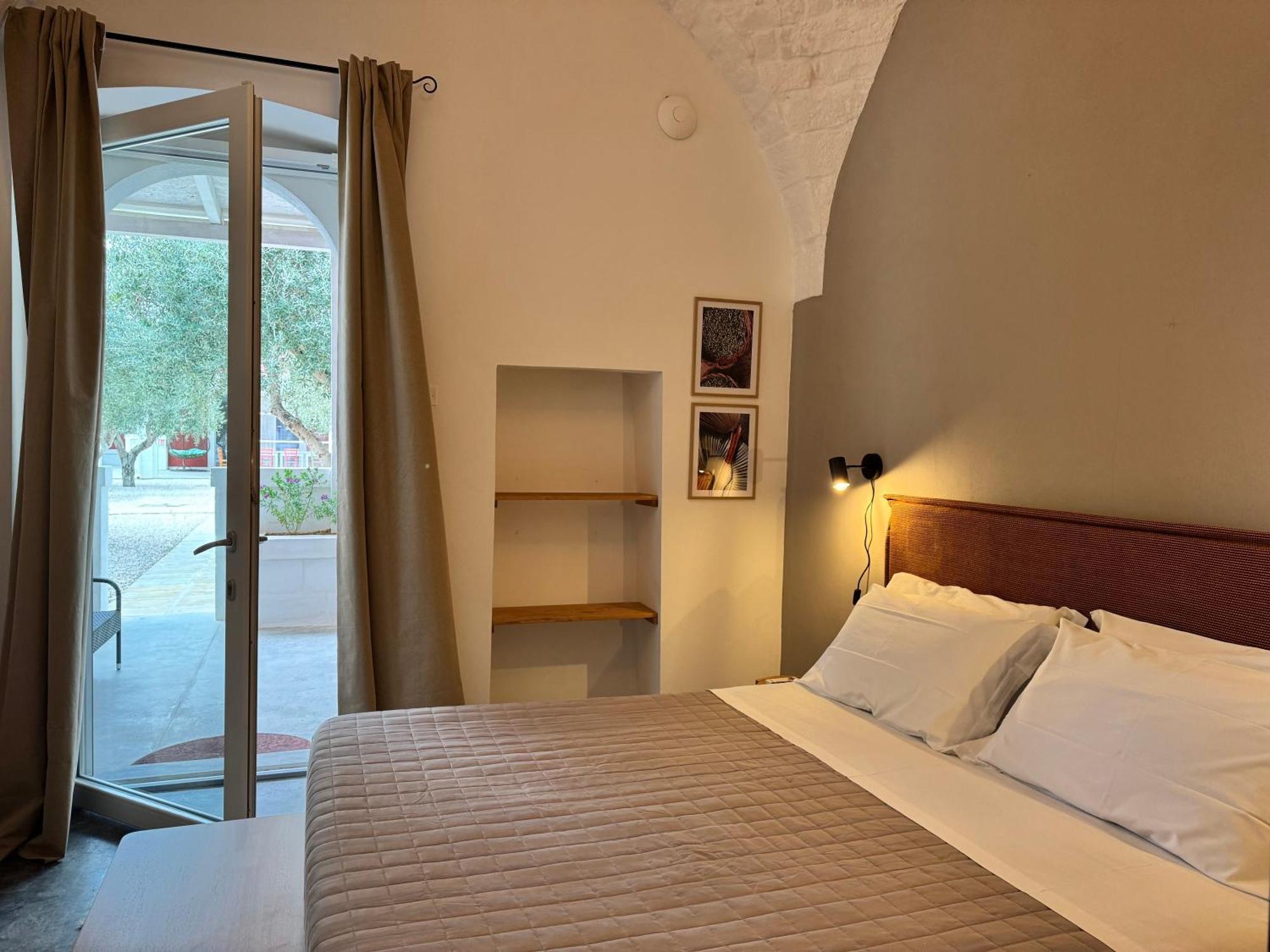 Tenuta Amostuni-country House *