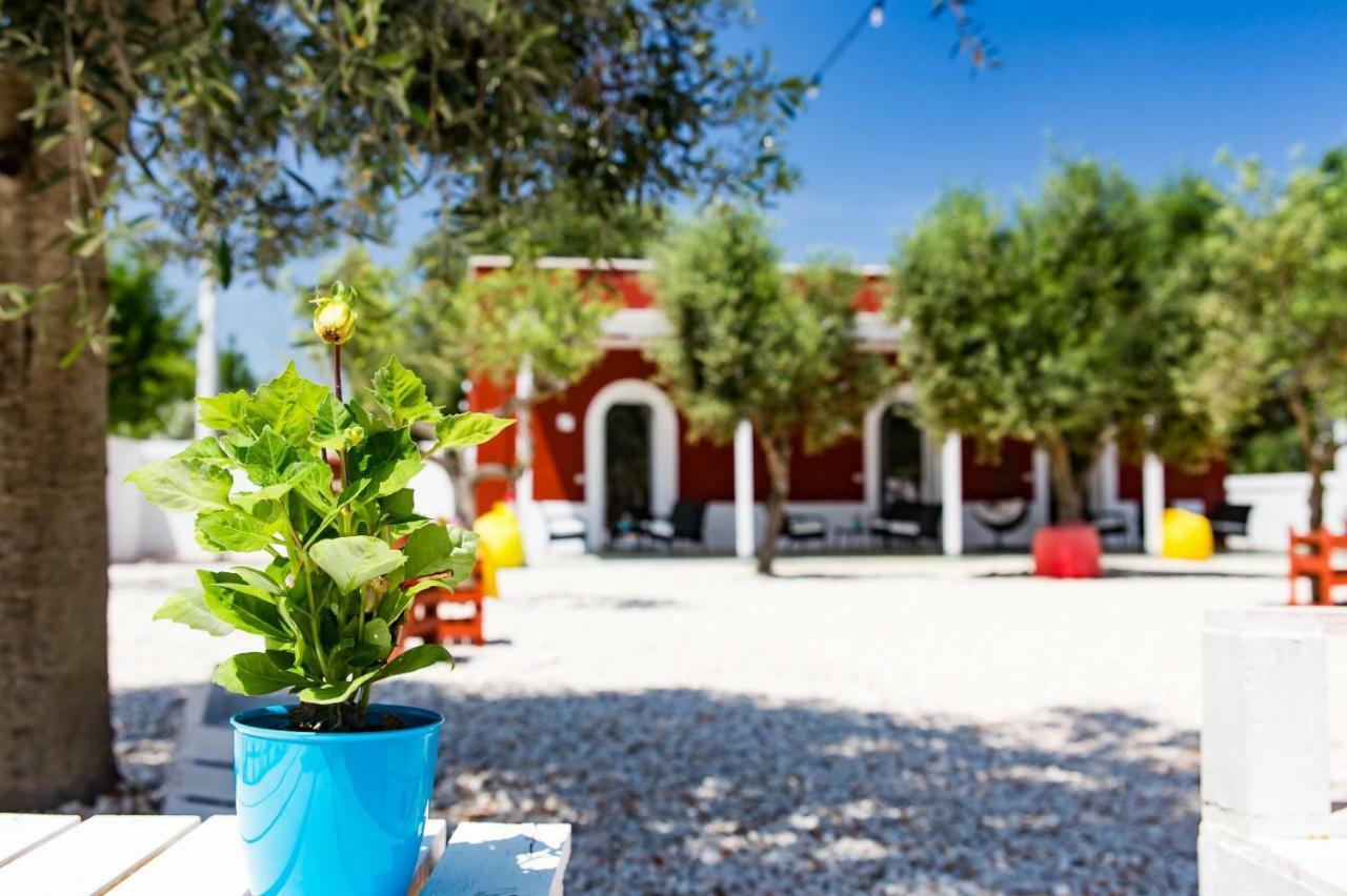 Couette-café Tenuta Amostuni-country House Ostuni