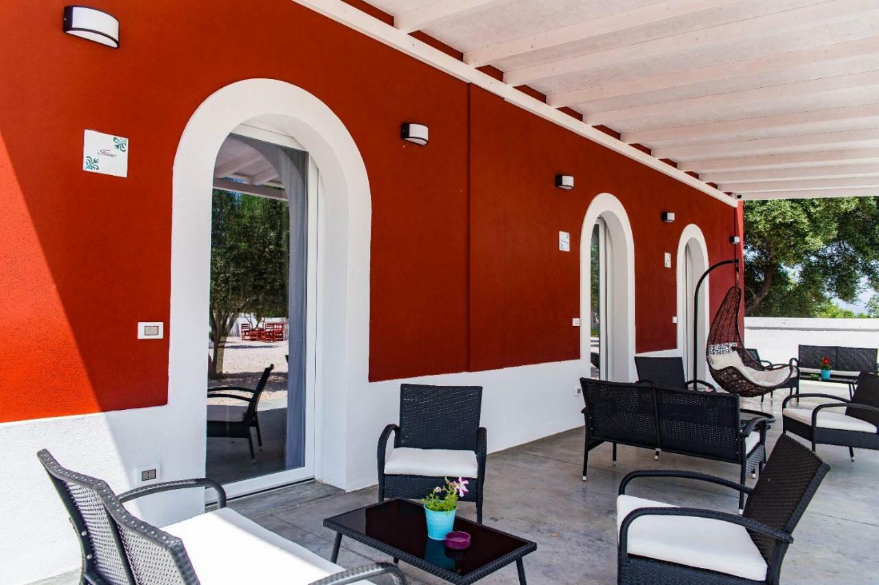 Couette-café Tenuta Amostuni-country House